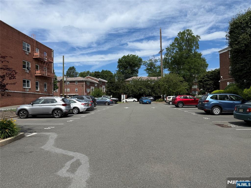 974 Main Street, Unit F6 Hackensack, NJ 07601 - Photo 8 of 15
