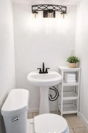 $725 | 928 South Windomere Avenue, Unit C, Dallas, TX 75208