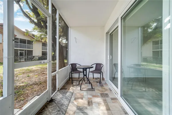 $2,200 | 13924 Southwest 90th Terrace, Unit 13924, Miami, FL 33186