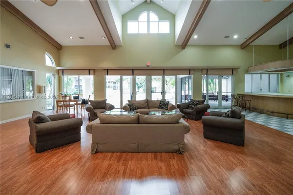 $2,200 | 13924 Southwest 90th Terrace, Unit 13924, Miami, FL 33186