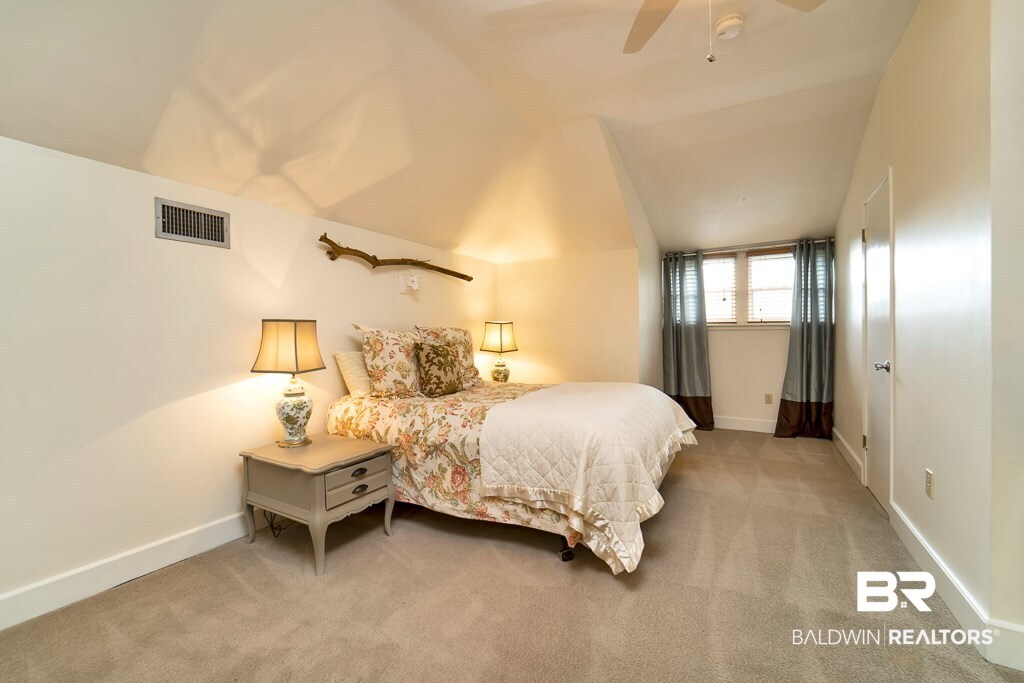 1811 Spring Hill Avenue Mobile, AL 36607 - Photo 18 of 37 Bedroom 3