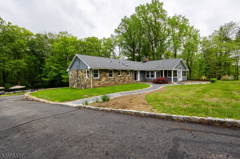 1625 Highway 206 Chester, NJ 07930 - Photo 28 of 46