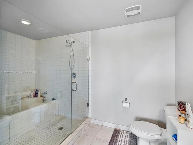 $659,000 | 888 Biscayne Boulevard, Unit 309, Miami, FL 33132