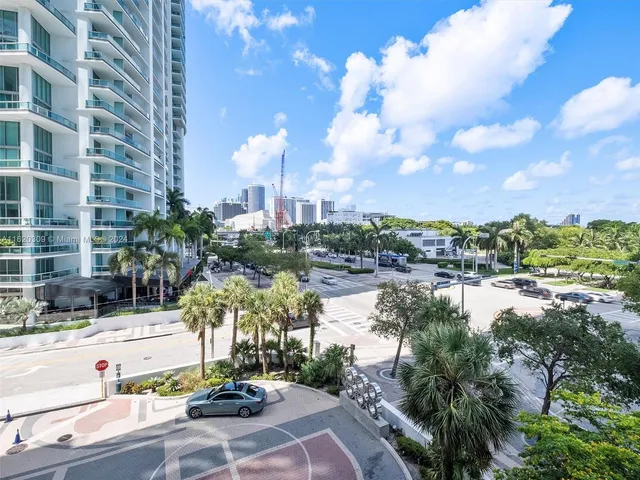 $659,000 | 888 Biscayne Boulevard, Unit 309, Miami, FL 33132