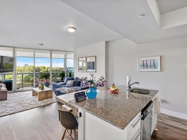 $659,000 | 888 Biscayne Boulevard, Unit 309, Miami, FL 33132