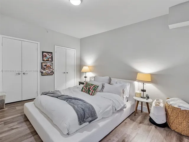 $659,000 | 888 Biscayne Boulevard, Unit 309, Miami, FL 33132