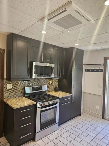 $1,800 | 307 Prospect Street, Stewartsville, NJ 08886