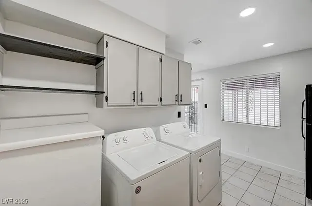 $1,399 | 4938 Larkspur Street, Las Vegas, NV 89120