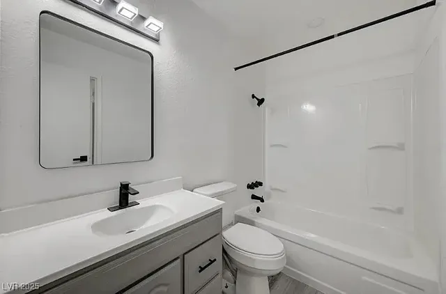 $1,399 | 4938 Larkspur Street, Las Vegas, NV 89120