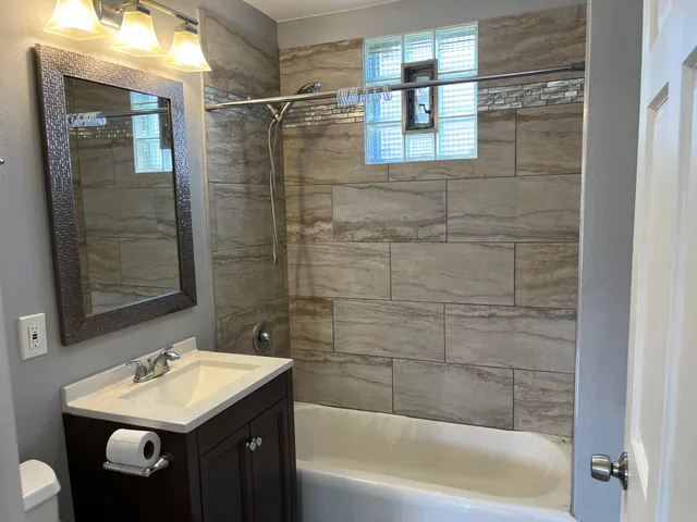 $1,525 | 602 Michigan Avenue, South Milwaukee, WI 53172