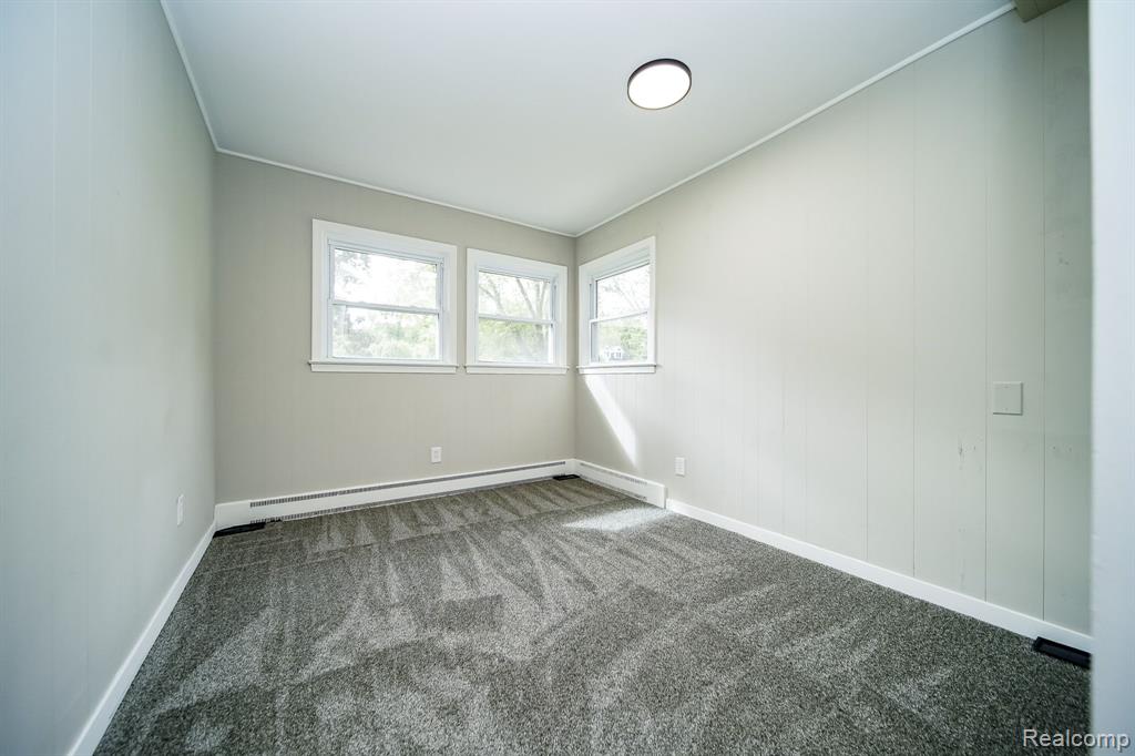 29200 Utley Road Farmington Hills, MI 48334 - Photo 23 of 64