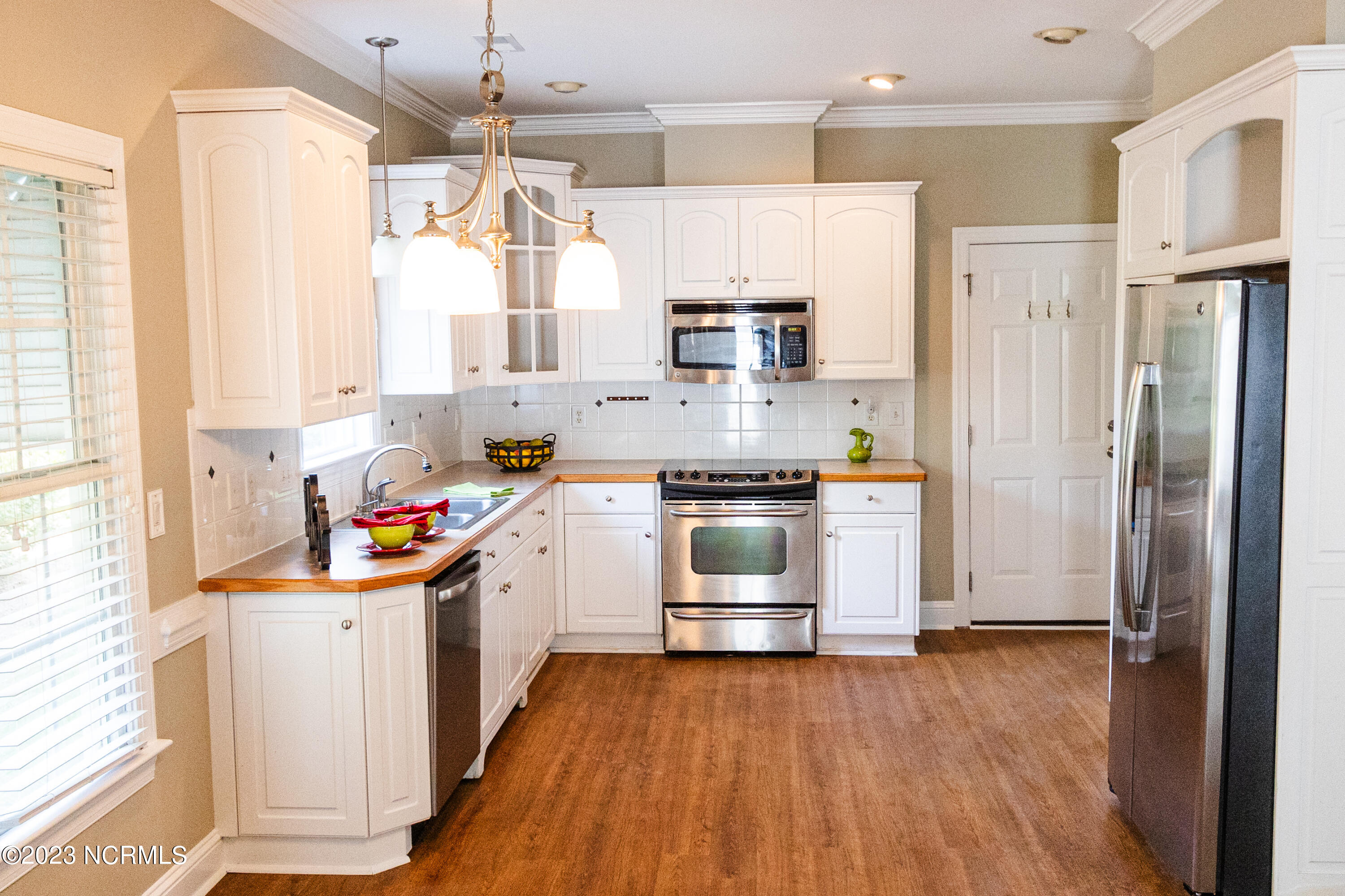 108 Finneman Road Rocky Mount, NC 27804 - Photo 3 of 26 015A8409