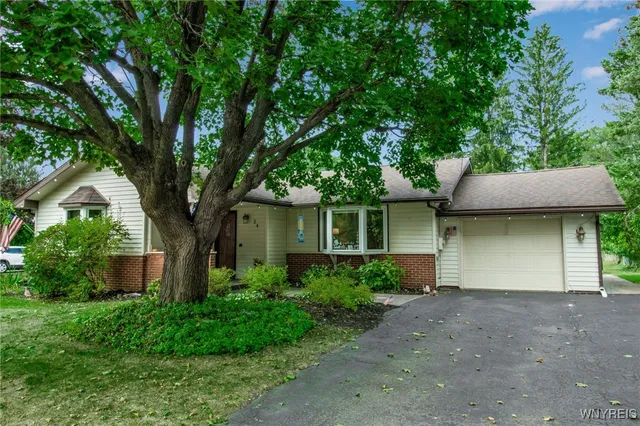 $295,000 | 24 North Edgewood Drive, Concord, NY 14141