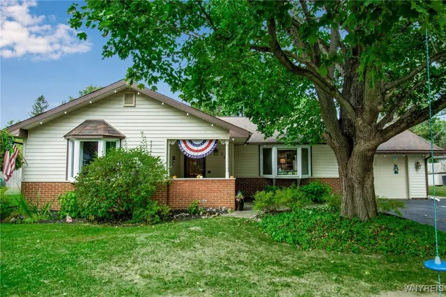 $295,000 | 24 North Edgewood Drive, Concord, NY 14141