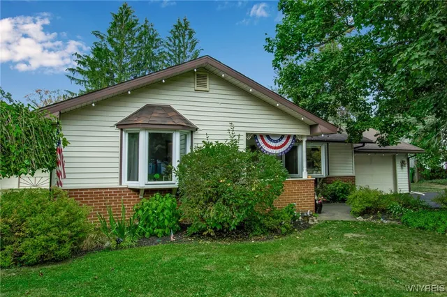 $295,000 | 24 North Edgewood Drive, Concord, NY 14141