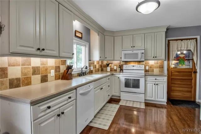 $295,000 | 24 North Edgewood Drive, Concord, NY 14141