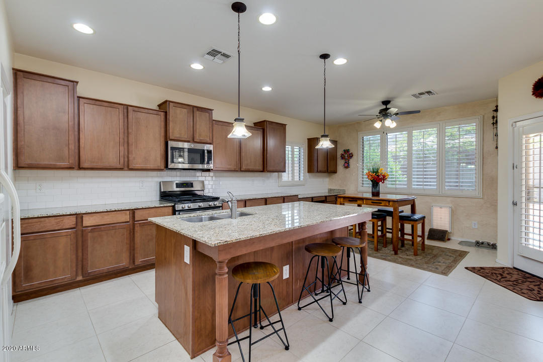 2331 West Piedmont Road Phoenix, AZ 85041 - Photo 17 of 39 17-Piedmont