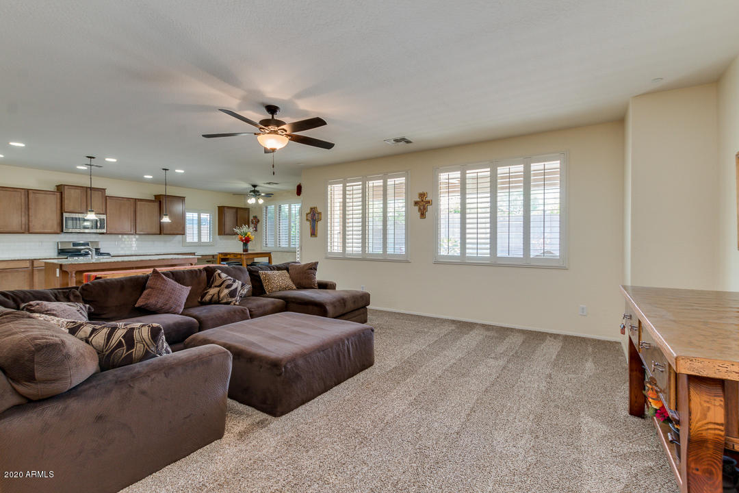 2331 West Piedmont Road Phoenix, AZ 85041 - Photo 7 of 39 07-Piedmont