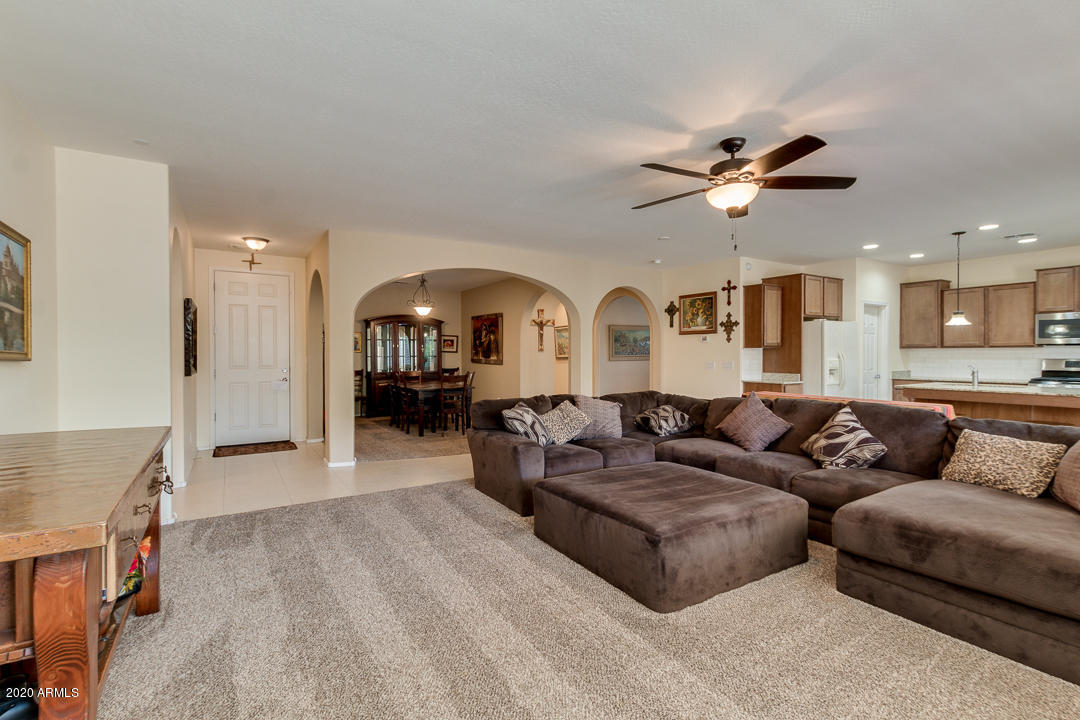 2331 West Piedmont Road Phoenix, AZ 85041 - Photo 8 of 39 08-Piedmont