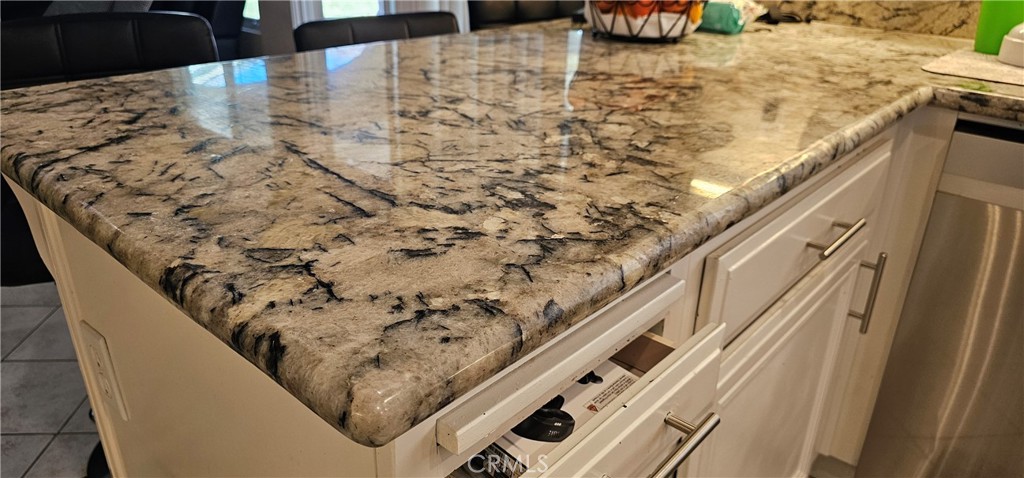 1650 Ravenswood Road Beaumont, CA 92223 - Photo 14 of 42 a view of roof