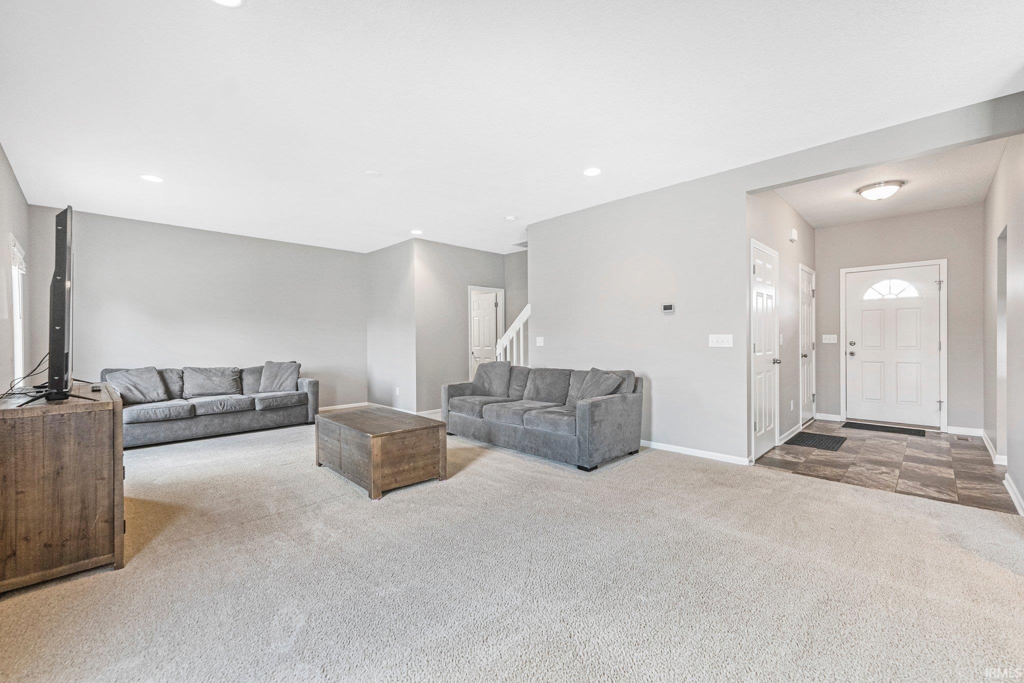 826 Clairborne Drive Fort Wayne, IN 46818 - Photo 16 of 32