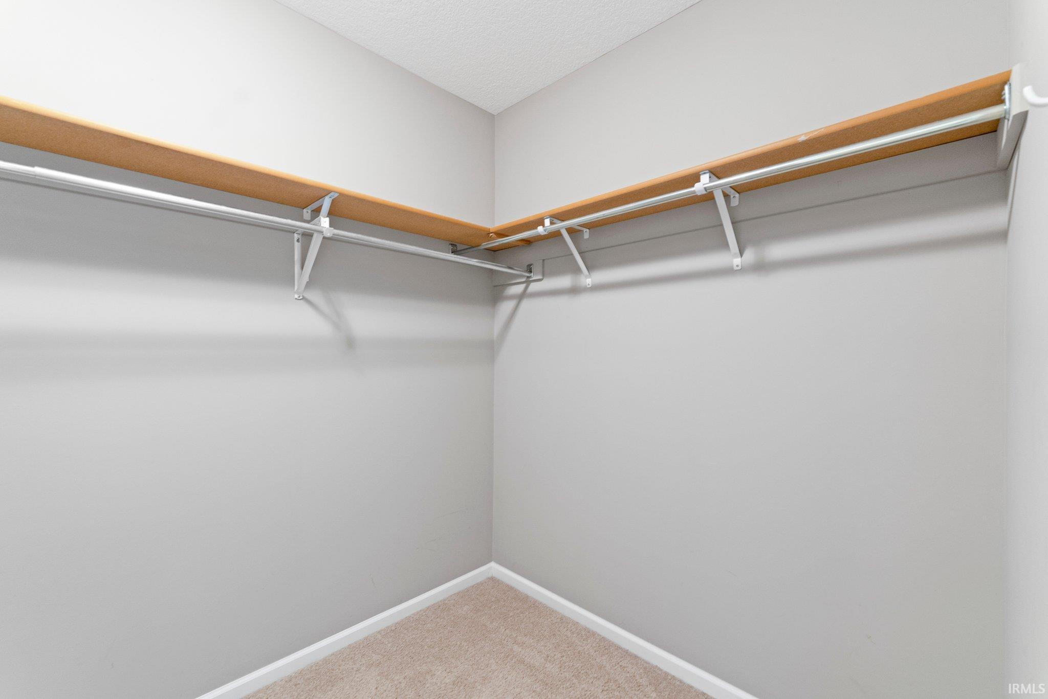 826 Clairborne Drive Fort Wayne, IN 46818 - Photo 21 of 32