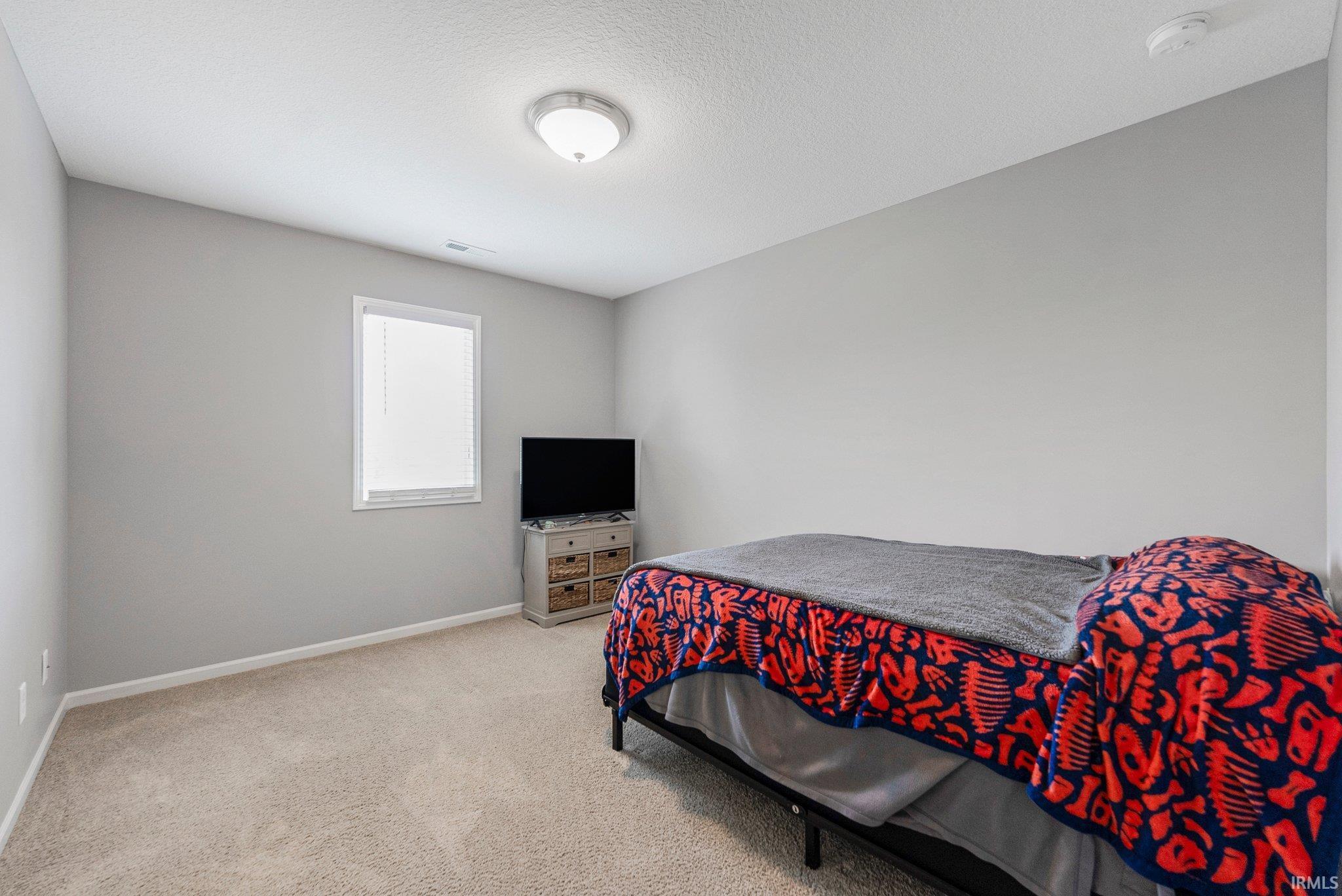 826 Clairborne Drive Fort Wayne, IN 46818 - Photo 23 of 32