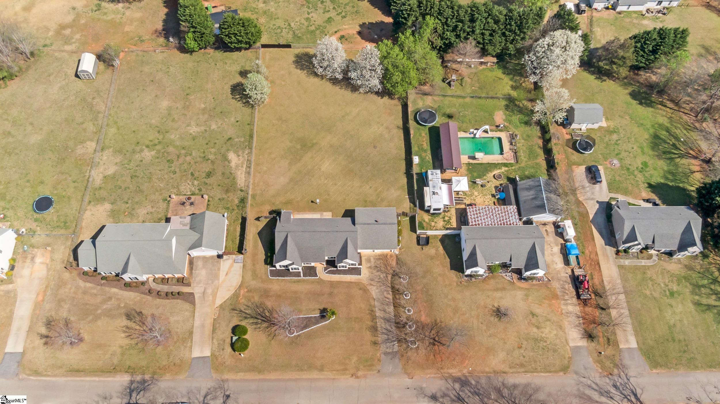 114 Ballentine Road Easley, SC 29642 - Photo 40 of 45