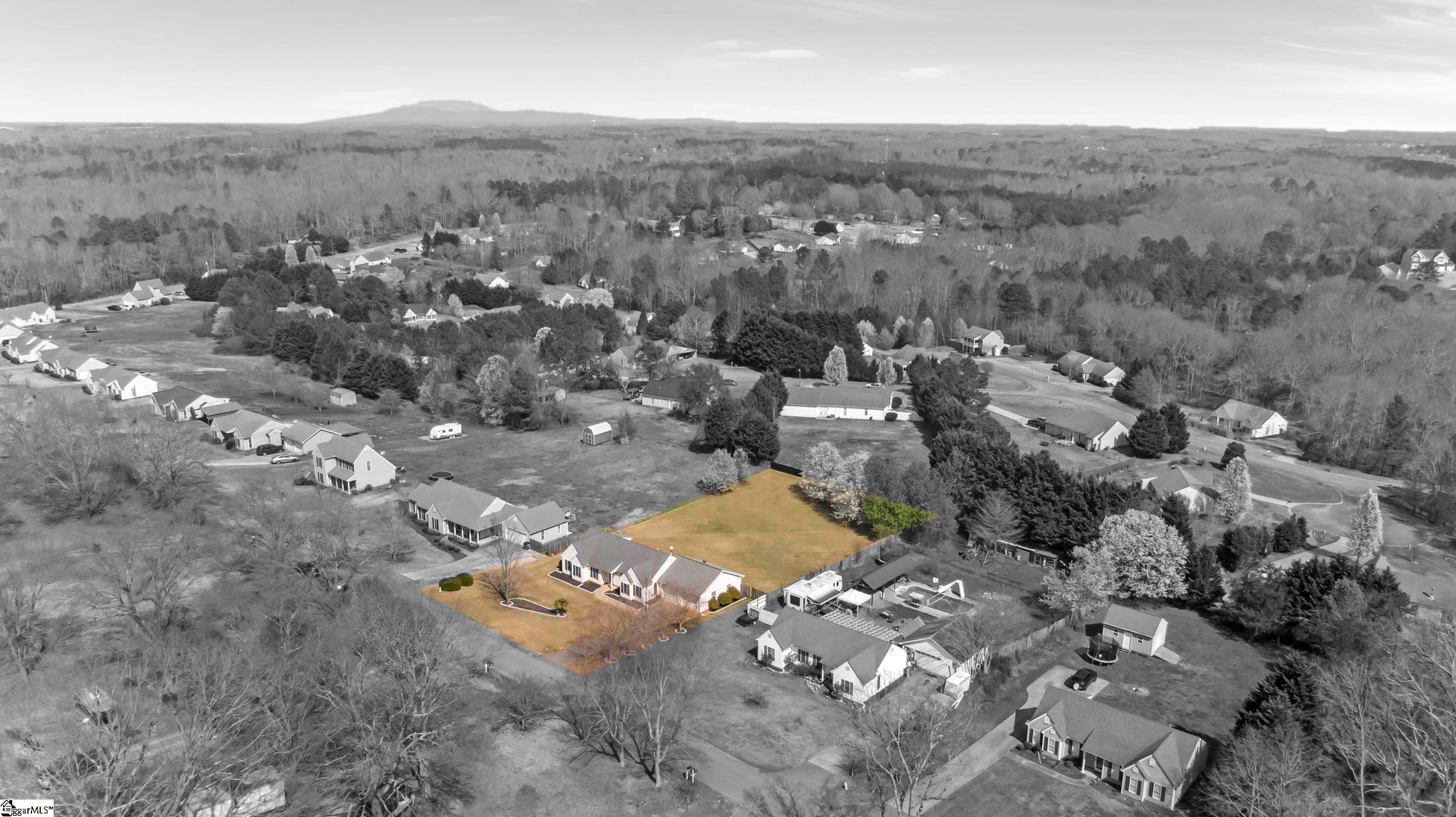 114 Ballentine Road Easley, SC 29642 - Photo 41 of 45