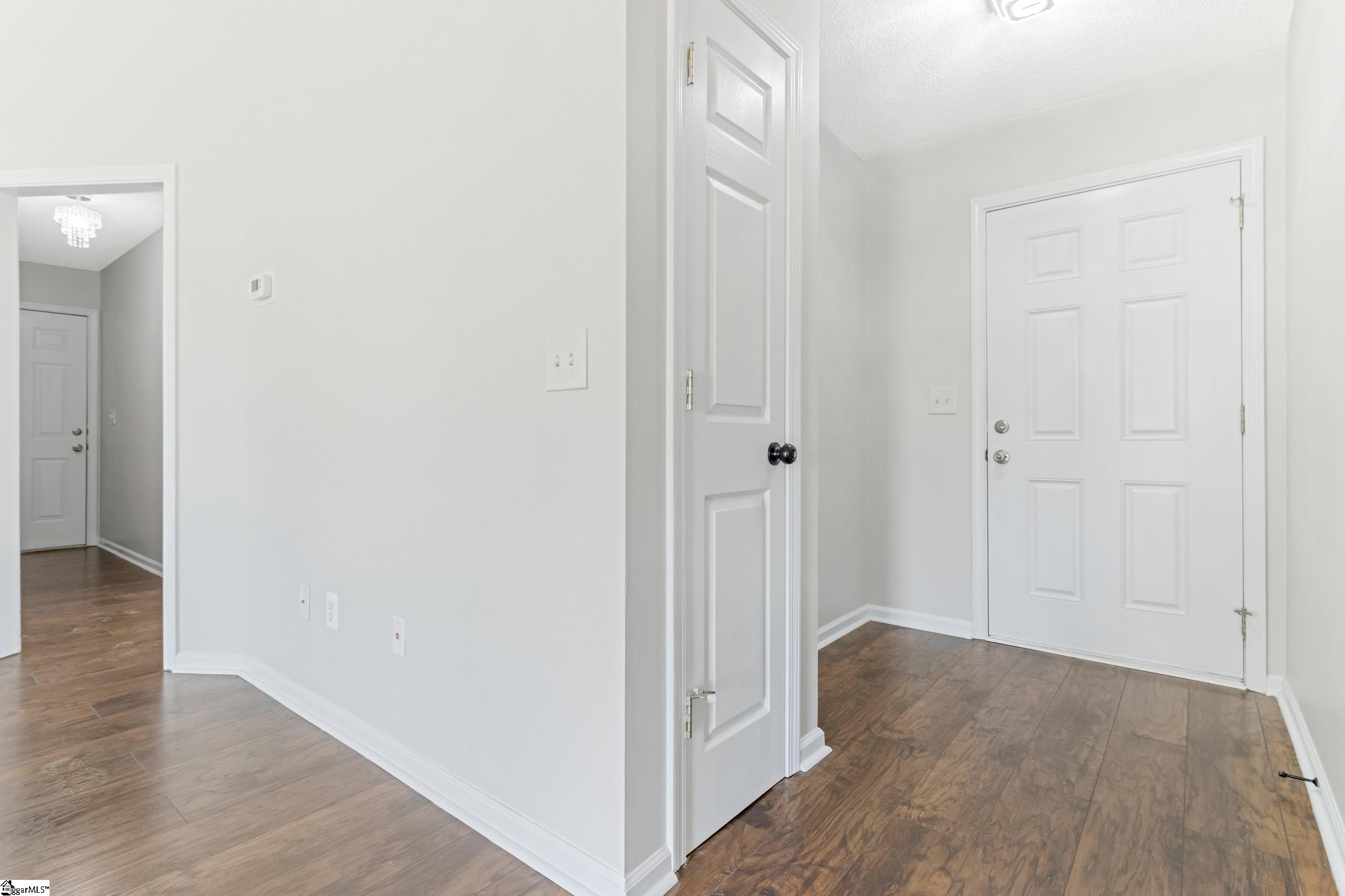 114 Ballentine Road Easley, SC 29642 - Photo 5 of 45