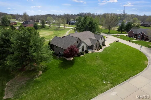 $690,000 | 2305 St Andrews Court, Jackson, MO 63755