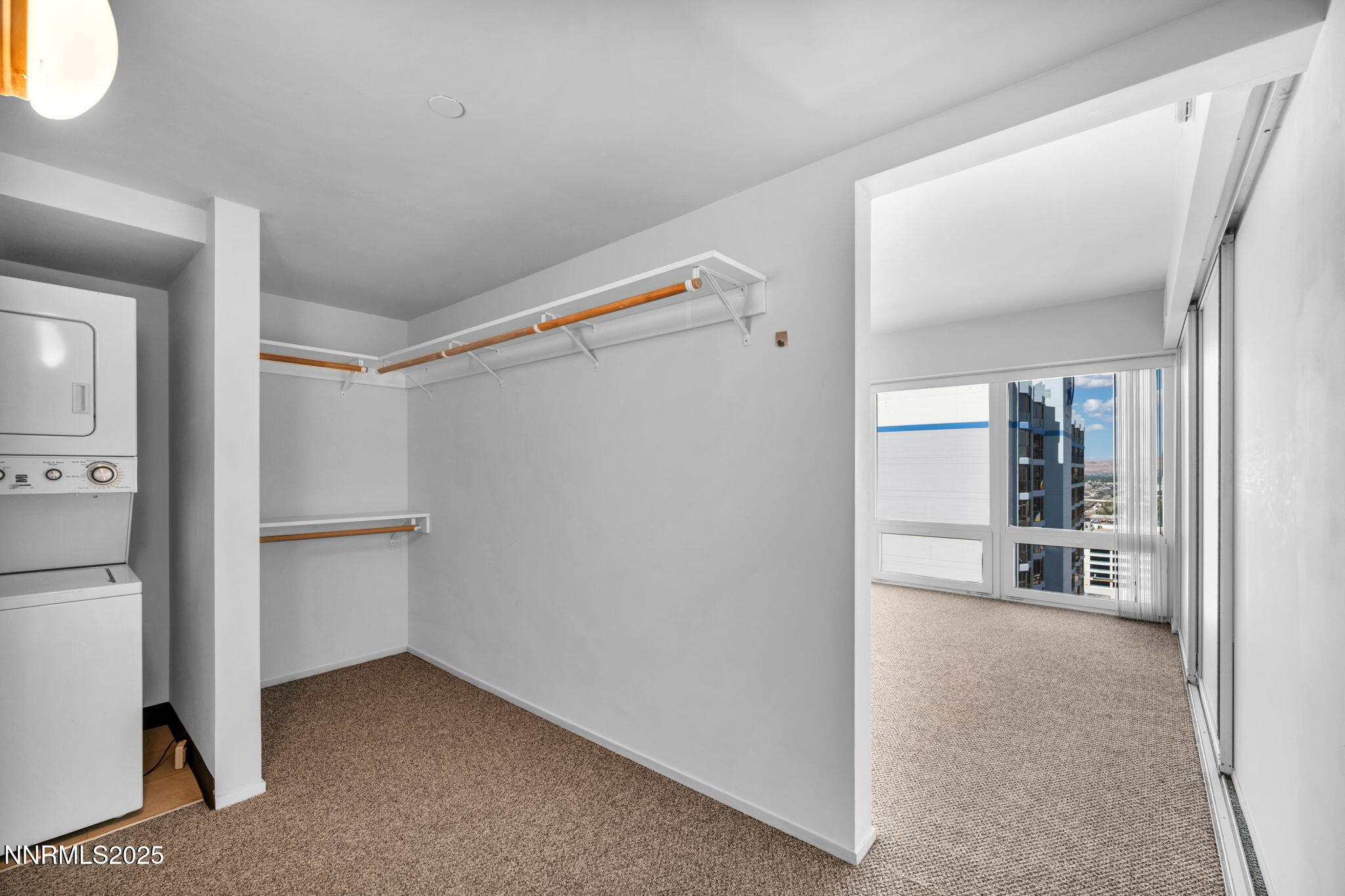 255 North Sierra Street, Unit 1908 Reno, NV 89501 - Photo 27 of 55 Closet/Laundry