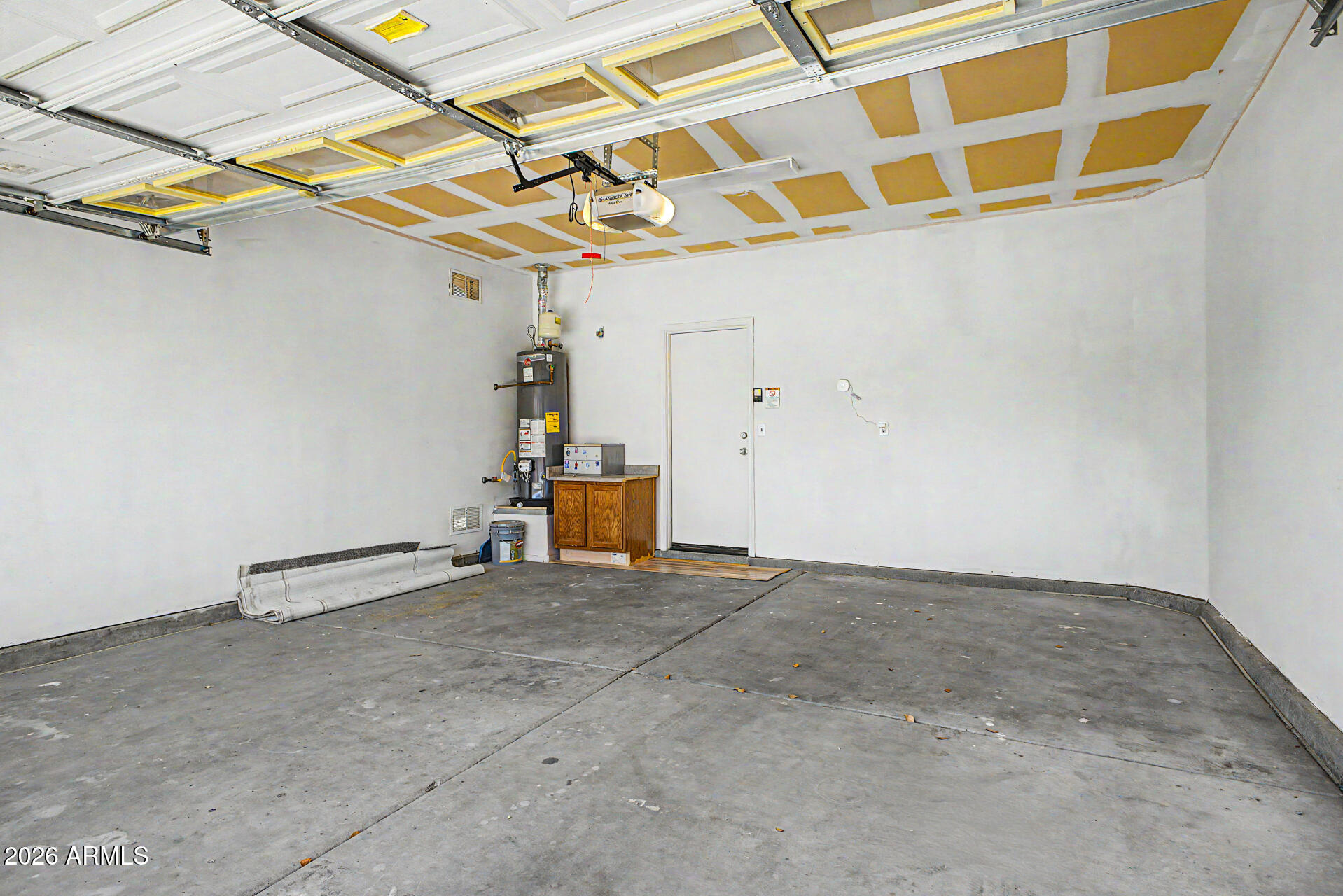 13124 West Redfield Road Surprise, AZ 85379 - Photo 28 of 35 2 Car Garage