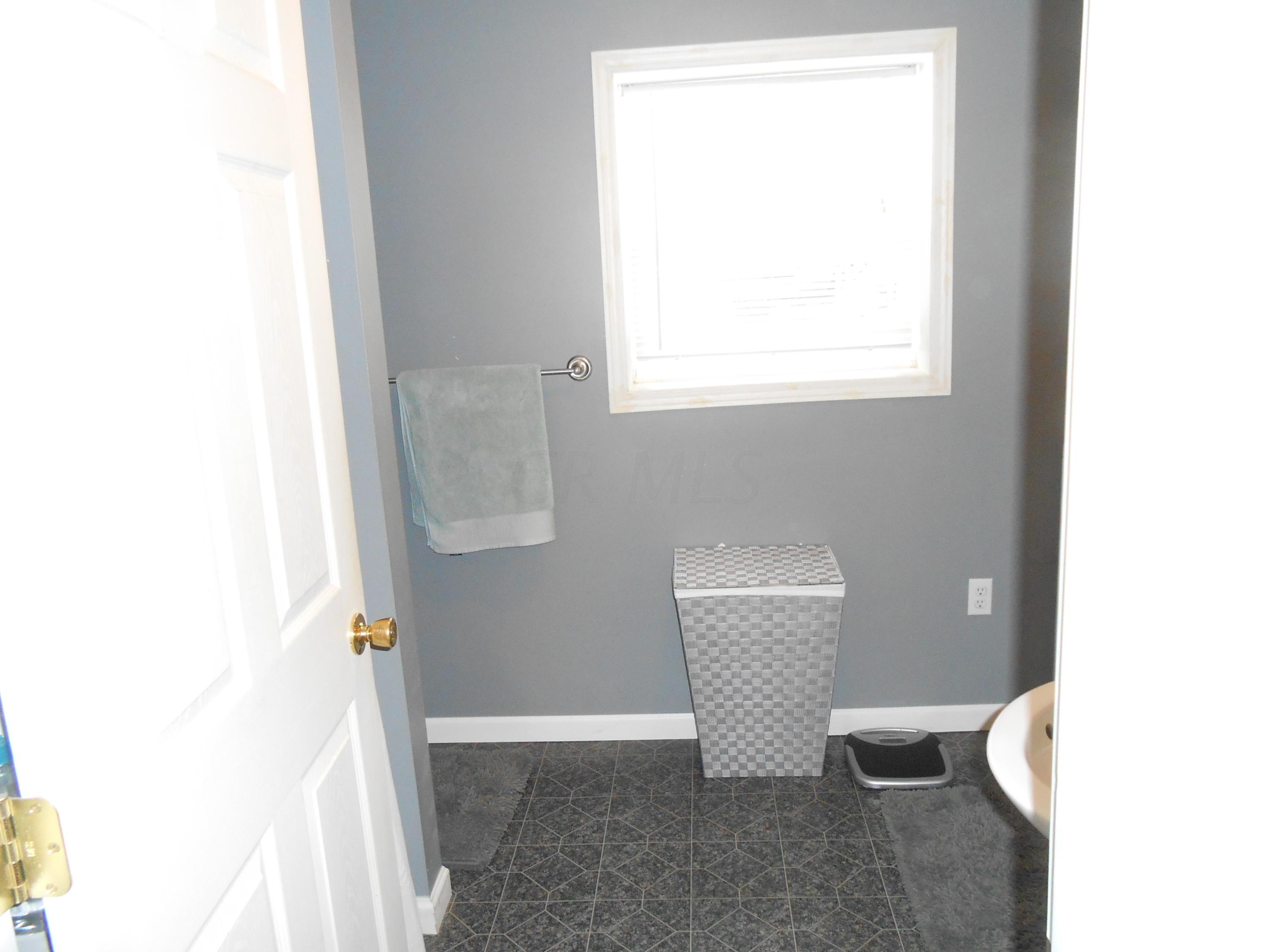 6187 Watkins Road Southwest Pataskala, OH 43062 - Photo 12 of 15