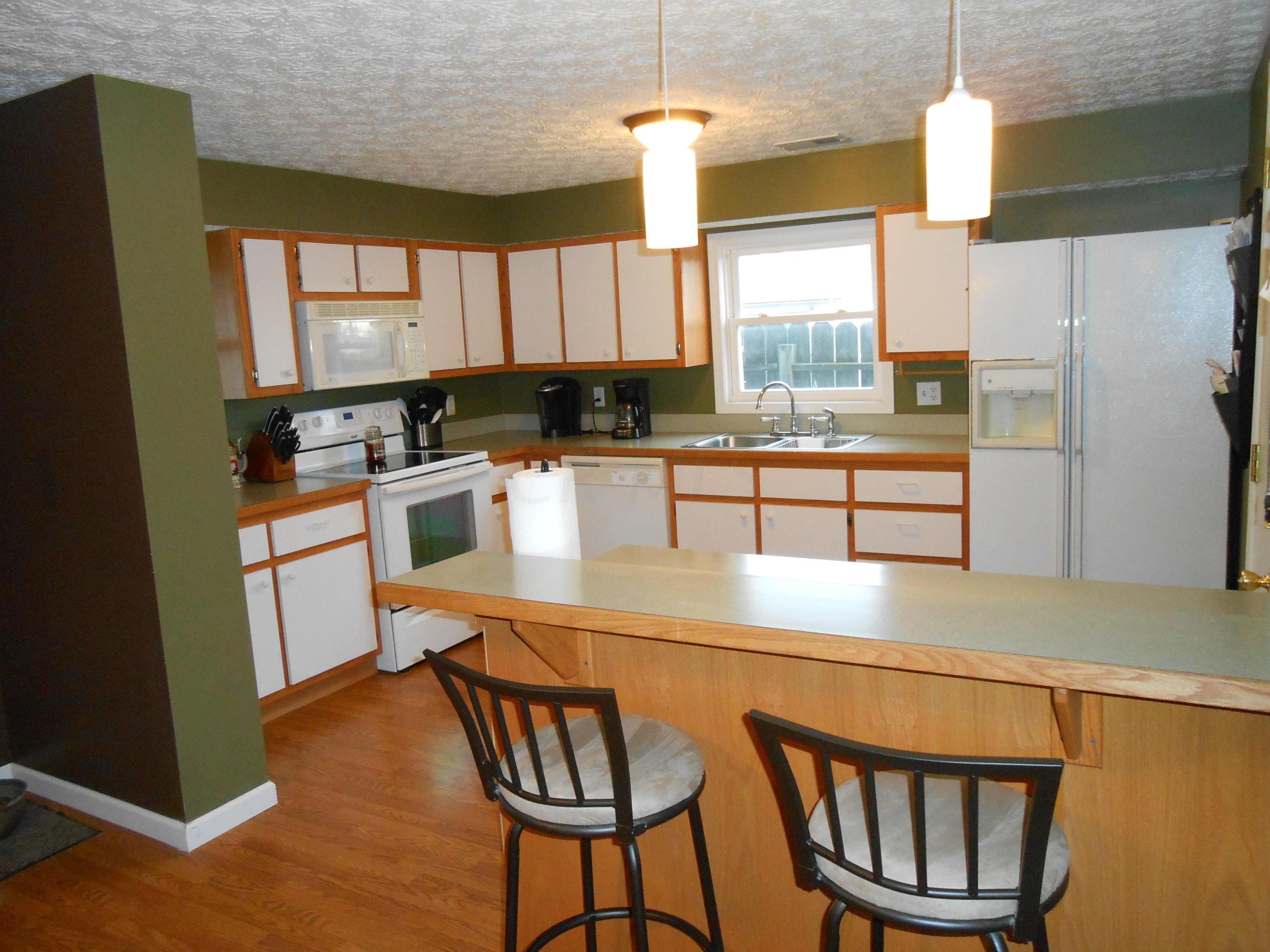 6187 Watkins Road Southwest Pataskala, OH 43062 - Photo 5 of 15