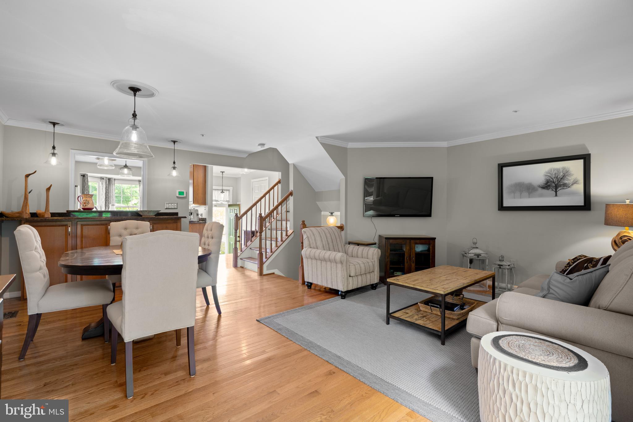 318 White Rocks Court Pasadena, MD 21122 - Photo 11 of 45 Gallery Image 11