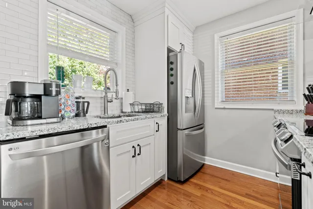 $3,400 | 110 East Rosemont Avenue, Alexandria, VA 22301