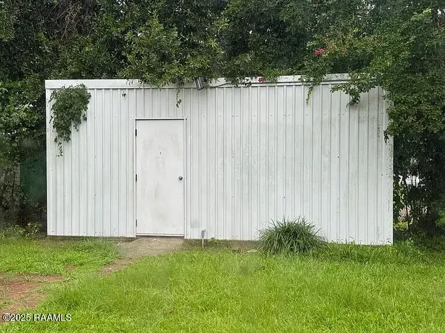 $1,500 | 311 South Morgan Avenue, Broussard, LA 70518