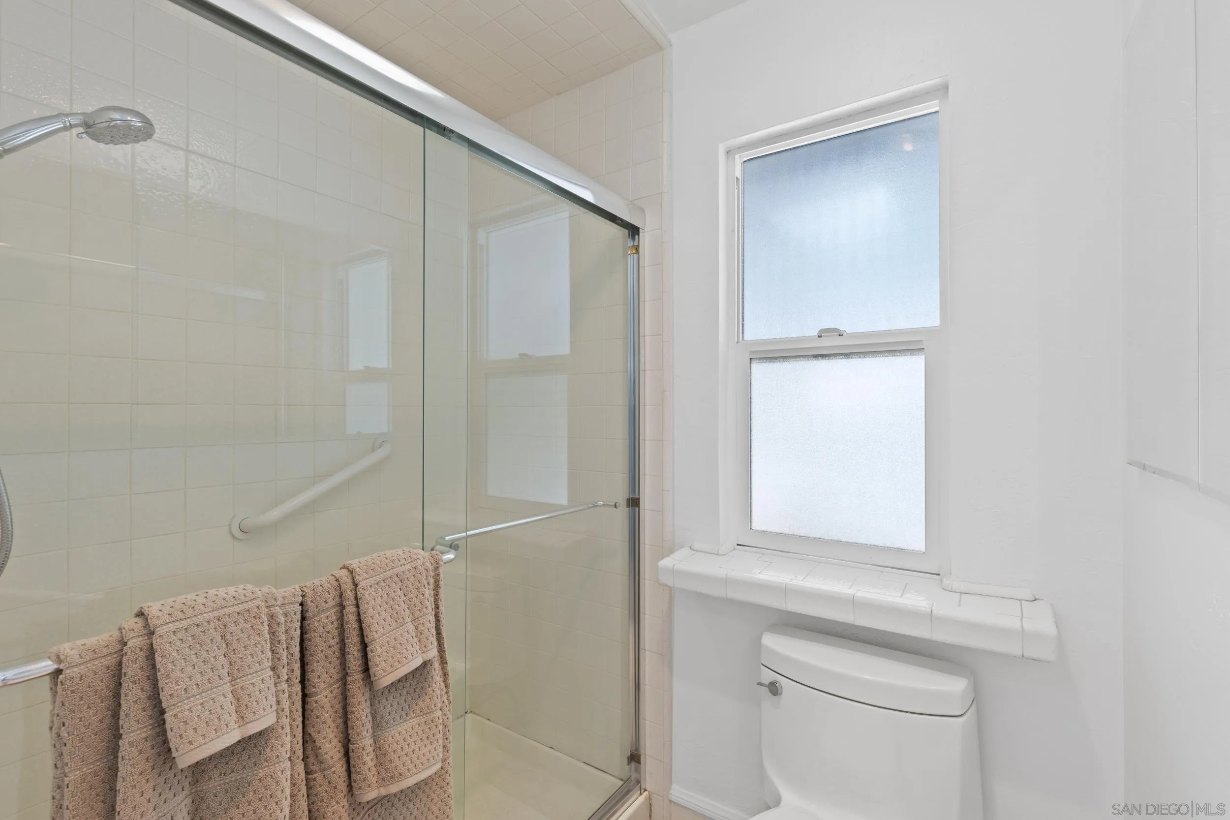 481 Stable Ridge Street El Cajon, CA 92019 - Photo 33 of 42 Gallery Image 33