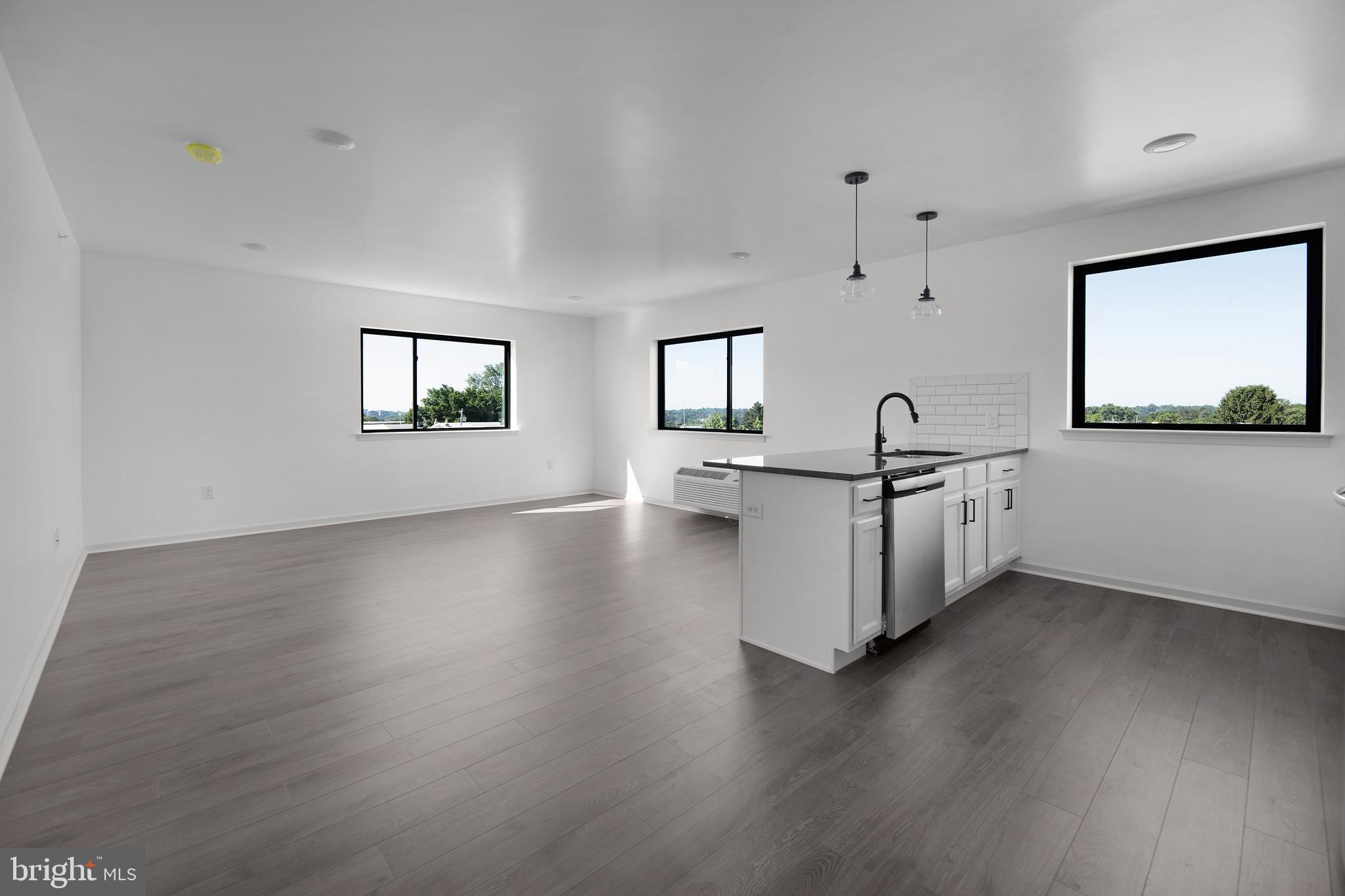 6618 Ridge Avenue, Unit 408 Philadelphia, PA 19128 - Photo 5 of 9