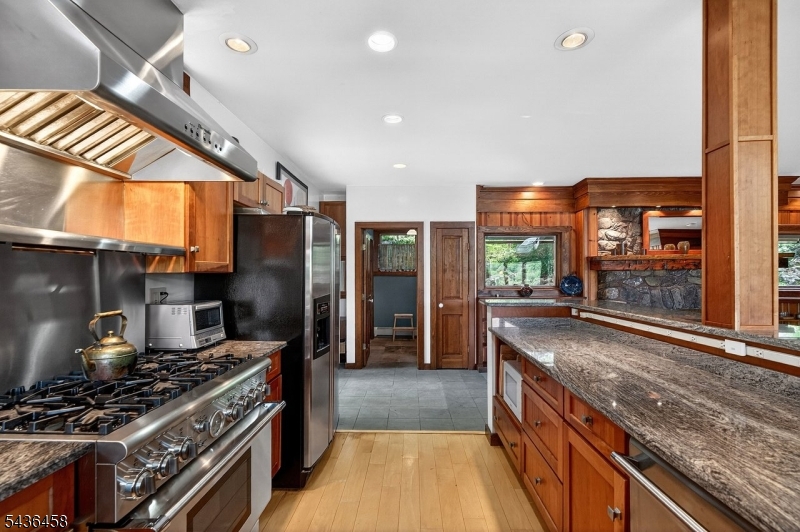 134 Cedar Lake Road West Denville, NJ 07834 - Photo 21 of 49