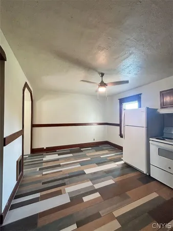 $950 | 8 South Jefferson Street, Unit B, Champion, NY 13619