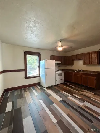 $950 | 8 South Jefferson Street, Unit B, Champion, NY 13619