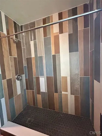 $950 | 8 South Jefferson Street, Unit B, Champion, NY 13619