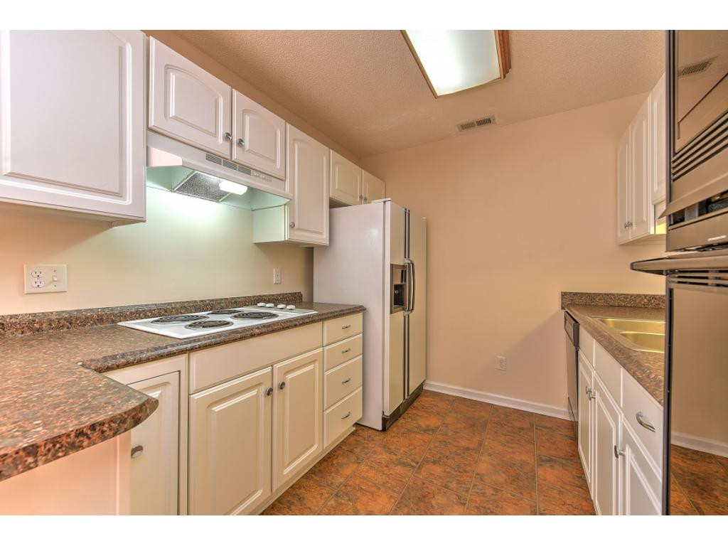 2700 Indian Ridge Road, Unit 35 Johnson City, TN 37604 - Photo 18 of 33 Photo 18