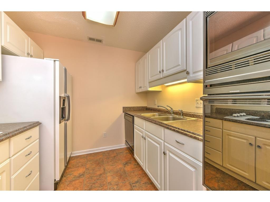 2700 Indian Ridge Road, Unit 35 Johnson City, TN 37604 - Photo 19 of 33 Photo 19