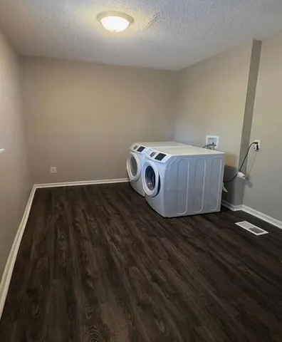 $185,000 | 1319 East 32 Terrace, Kansas City, MO 64109