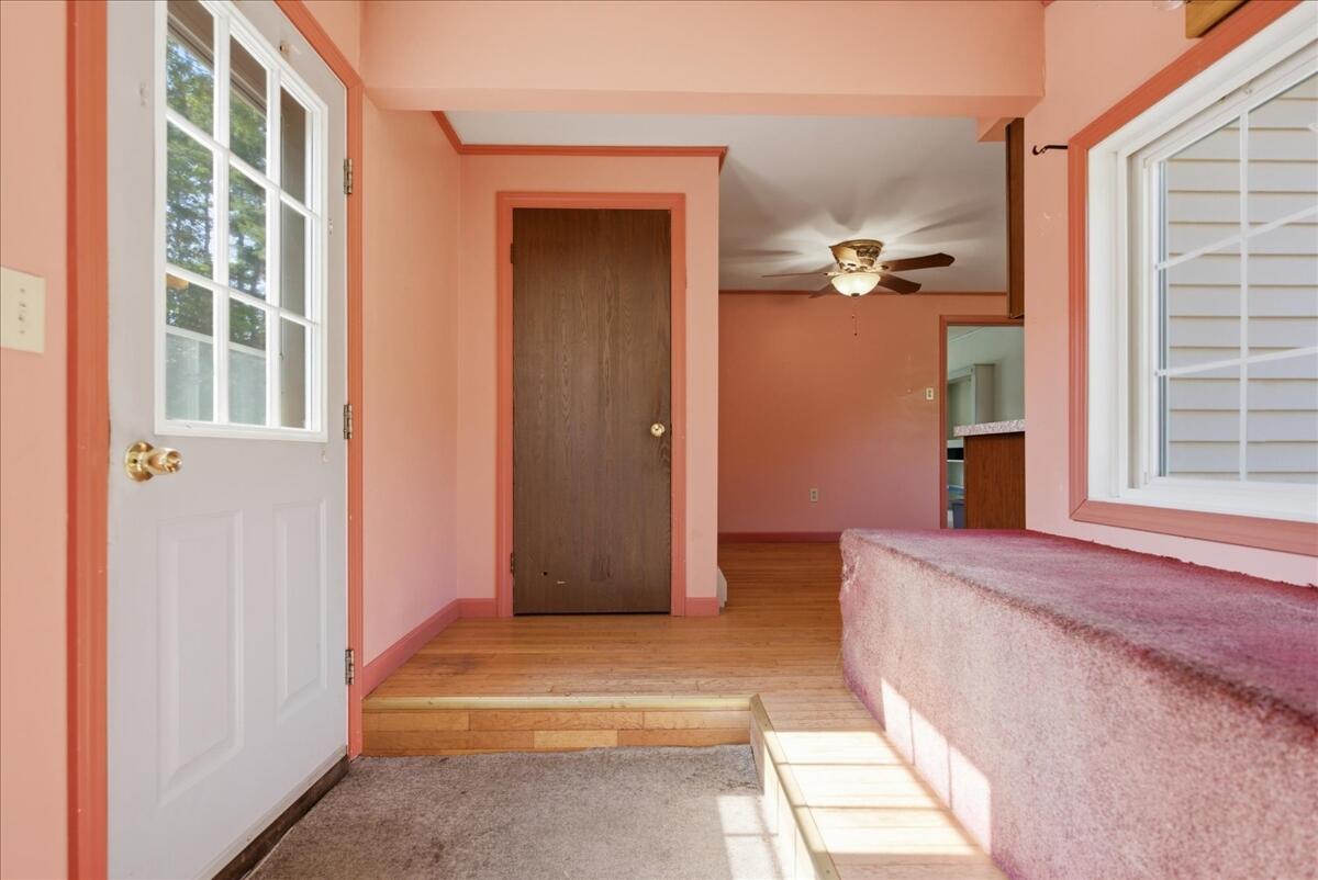 363 Rabbit Valley Road Oxford, ME 04270 - Photo 32 of 59 32-Entrance 04