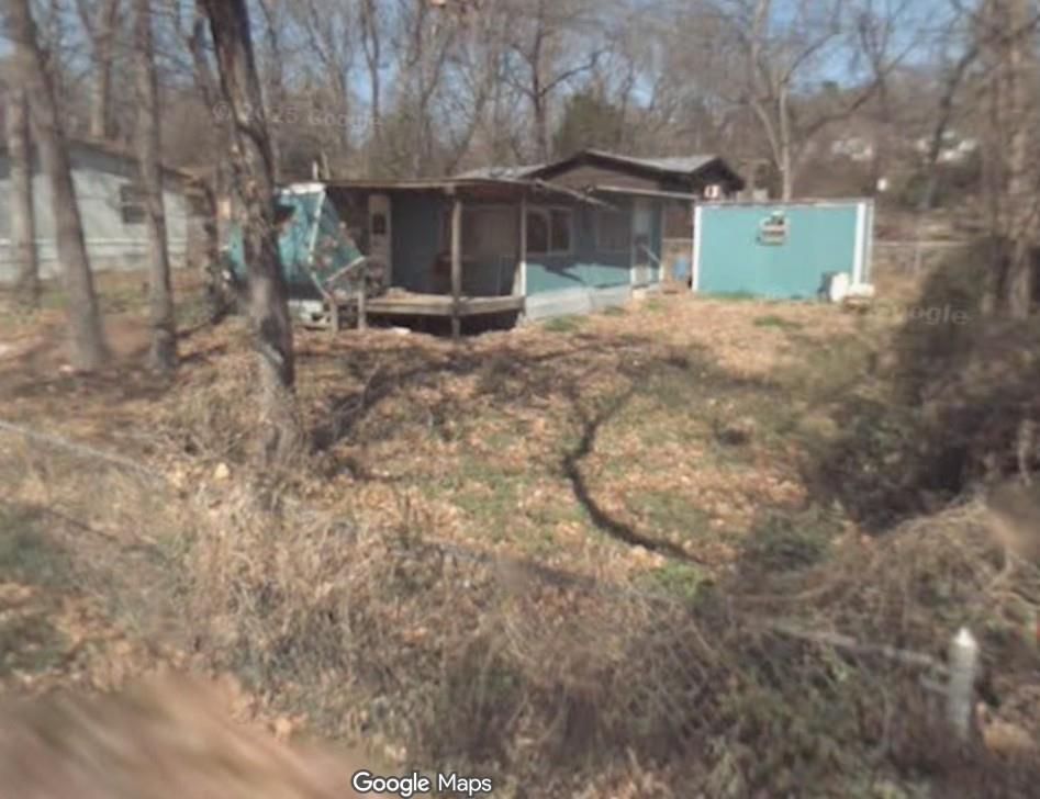 613 Turquoise Trail Tool, TX 75143 - Photo 1 of 3 a view of a house with a yard
