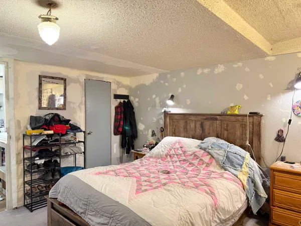 $139,900 | 550 Evergreen Drive, Mountain View, WY 82939